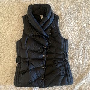 EUC lululemon puffer vest